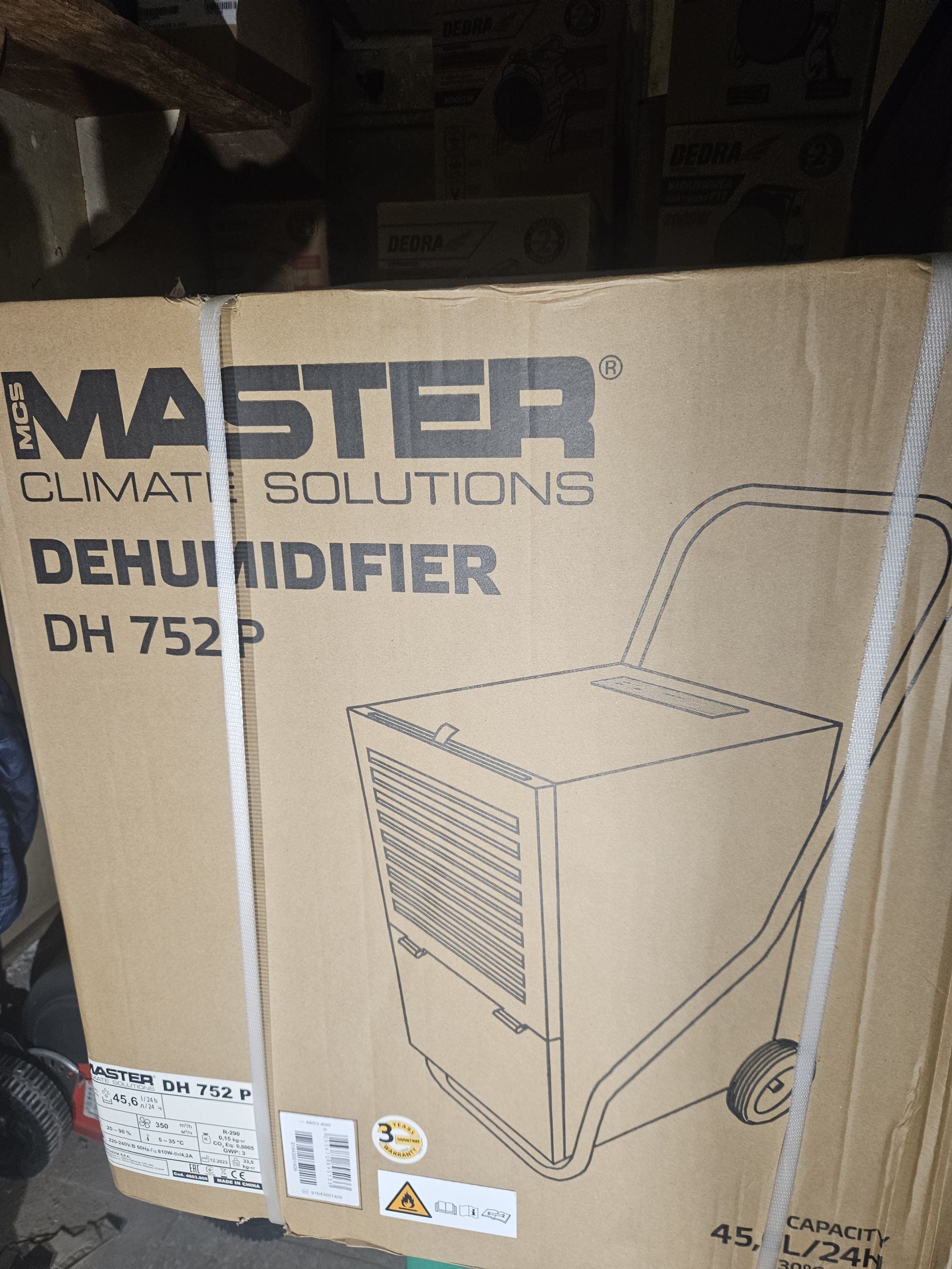 MASTER Páramentesítő  45,6L/nap termék fő termékképe