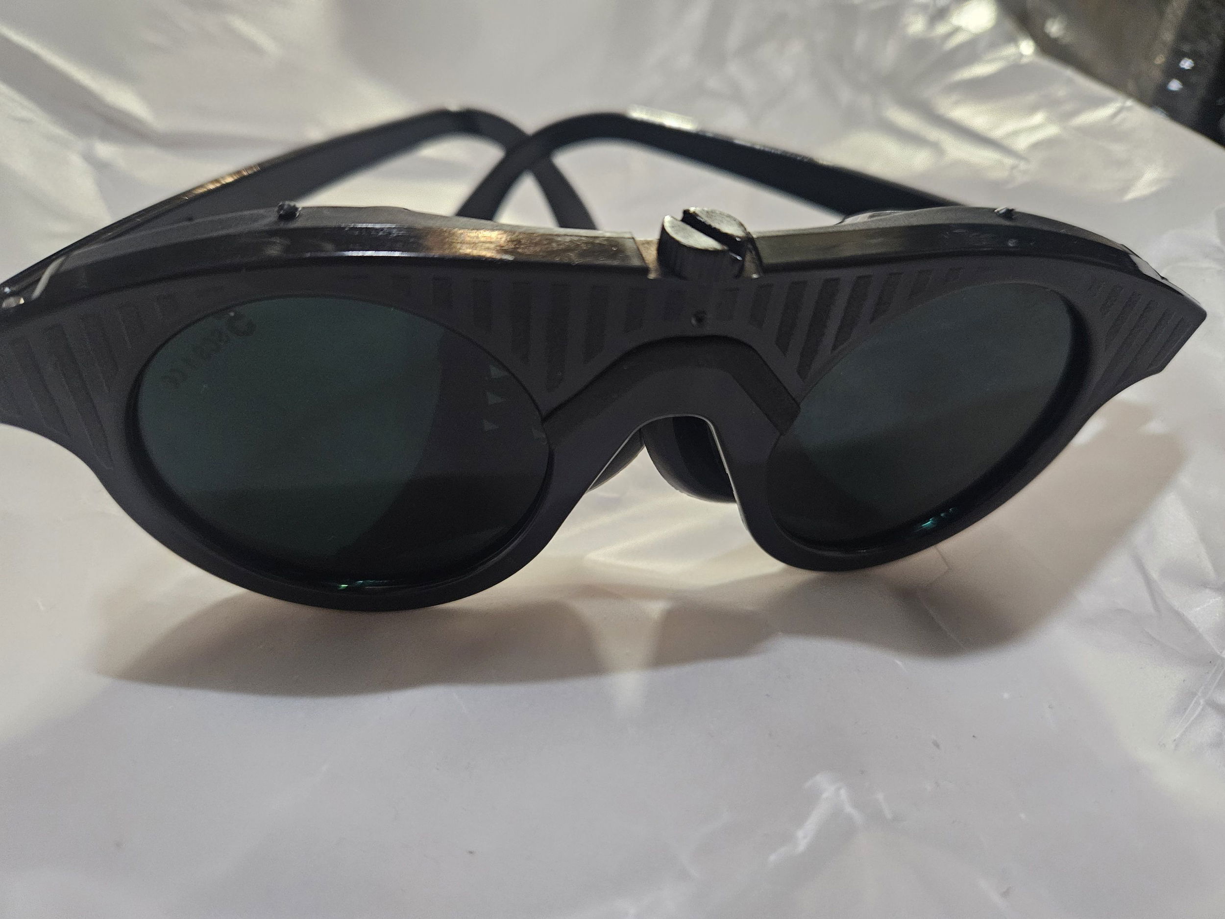 Hegesztőszemüveg NAP termék fő termékképe