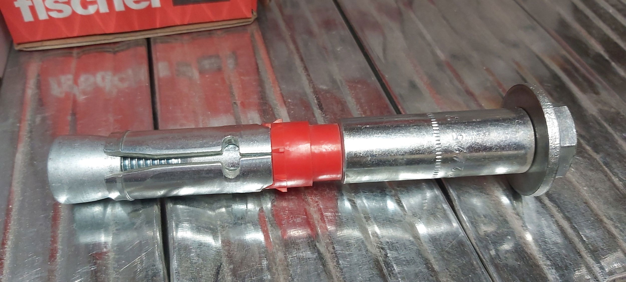 Alapcsavar M18x125mm termék fő termékképe