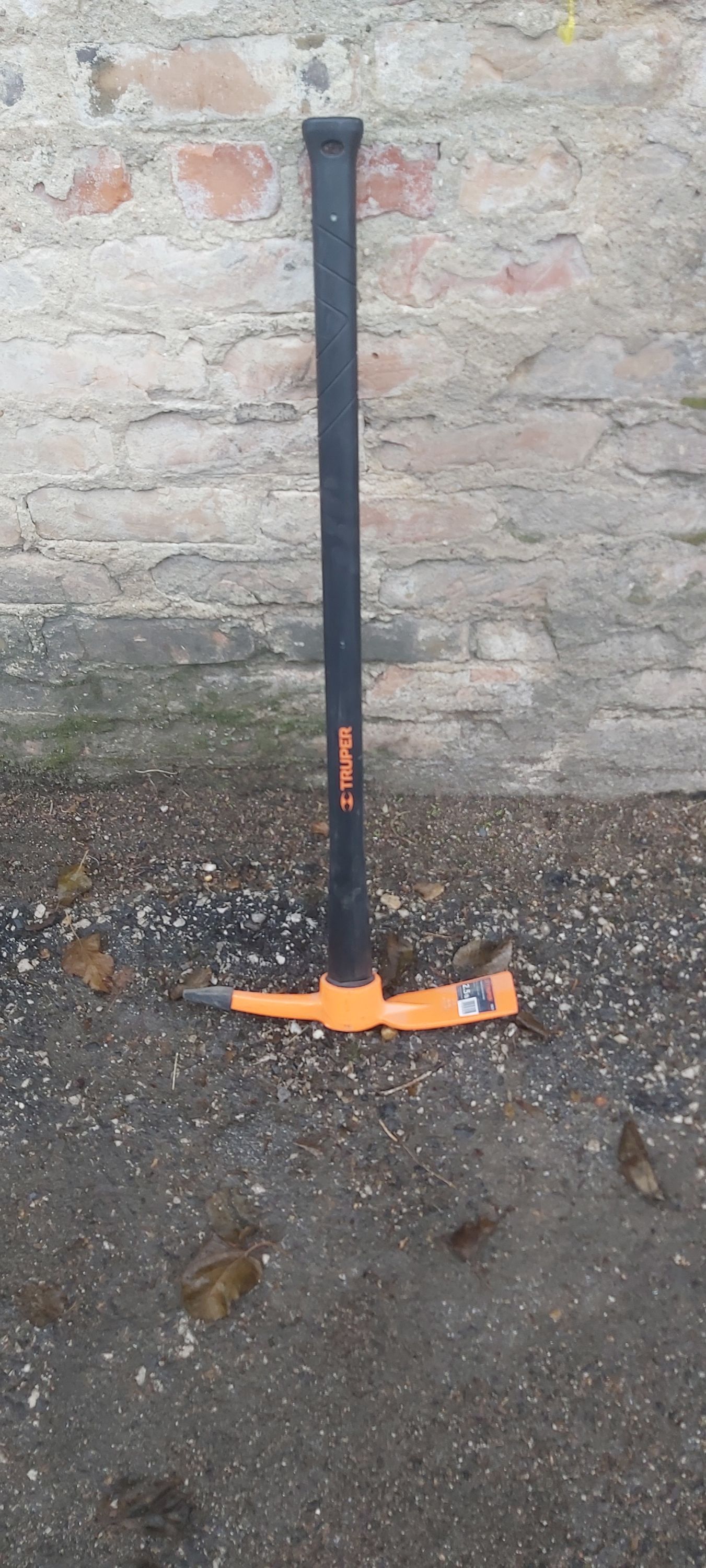 TRUPER Csákány kerti 1,1 kilogram termék fő termékképe