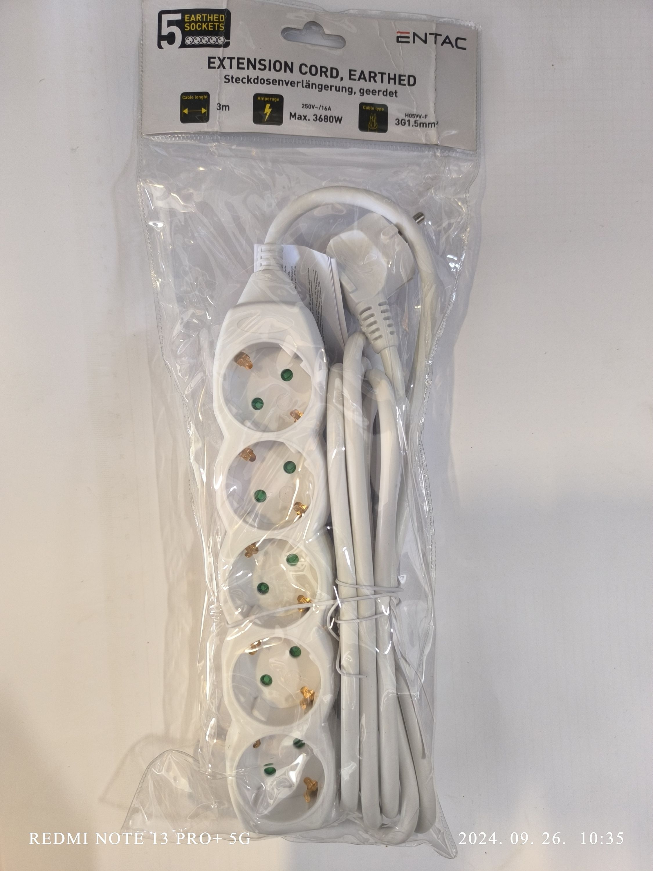 ENTAC elosztó 5 foglalat 3m  3G1.5mm2 termék fő termékképe