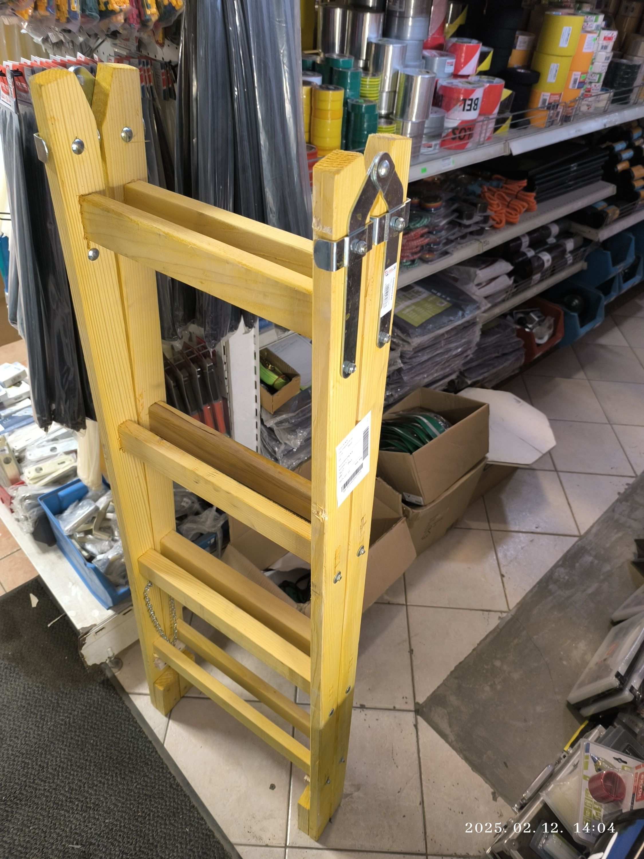 TOOLJO Festőlétra fa 4 fokos termék fő termékképe